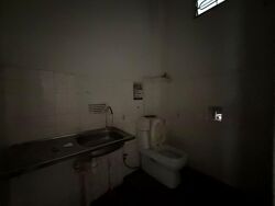 Hong Lim Complex (D1), Retail #562088281